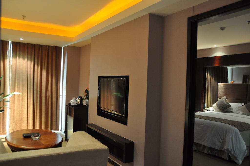 Chengdu Essen International Hotel Номер фото