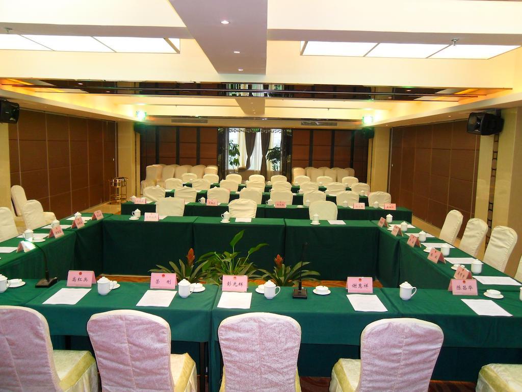 Chengdu Essen International Hotel Екстер'єр фото